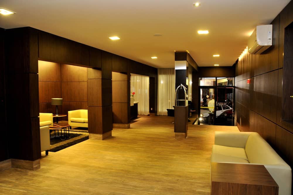 Cordilheira Hotel - סרה נגרה - לובי