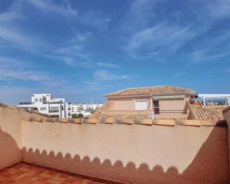 Stunning Home In Orihuela With Wifi - Orihuela - Balcony