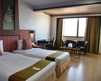 BP Grand Tower Hotel - Hat Yai - Bedroom