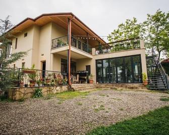 Lost Ridge Inn, Brewery & Ranch - Sighnaghi - Edificio