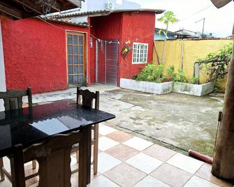 Hostel Canto da Praia São Sebastião - próximo ao enrocamento Caraguatatuba - São Sebastião - Patio