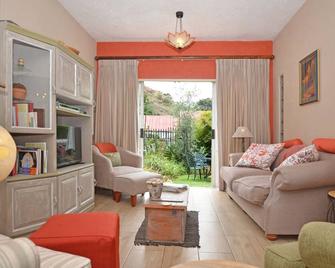 B&B on 8th Avenue - Johannesburg - Olohuone