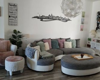 Ferienwohnung Waldblick - Trier - Huiskamer