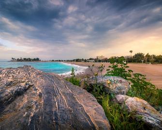 Palmyra Beach Hotel - Glyfada - Strand