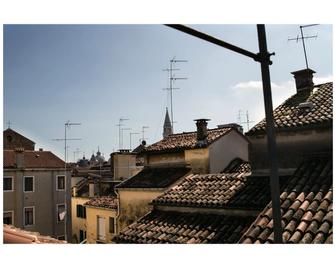 Ca' Leon D'Oro - Venice - Outdoor view