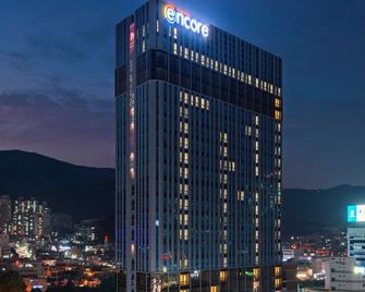 Ramada Encore by Wyndham Busan Haeundae - פוסן - בניין