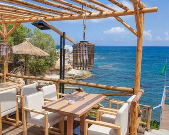 Elmi Beach Hotel & Suites - Hersonissos - Restaurant