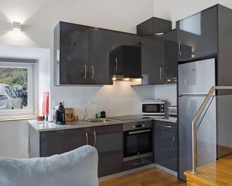 Residencia Dos Castelos - Santarém - Cocina