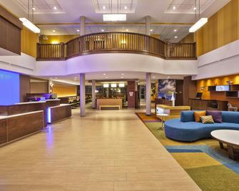 Fairfield Inn & Suites by Marriott Plattsburgh - Plattsburgh - Lobby