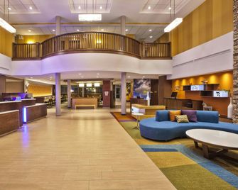 Fairfield Inn & Suites by Marriott Plattsburgh - Plattsburgh - Lobby