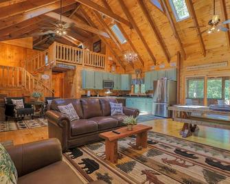 Peaceful Setting but close to beaches! - Georgetown