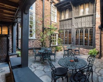 Luttrell Arms - מיינהד - פטיו