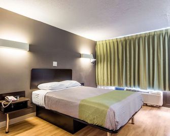 Studio 6 Extended Stay - Lagrange, Ga - La Grange - Bedroom