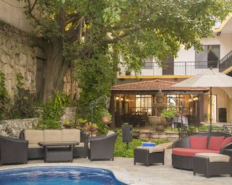 Maison del Embajador - Μέριδα - Βεράντα