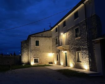 Casaossan - San Pietro in Cariano - Building