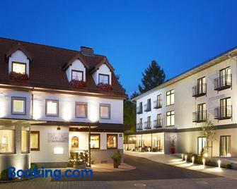 Hotel & Restaurant Wilder Mann - Aalen - Building