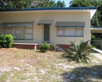 Horace Street 8 - Shoal Bay - Building