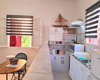 Alegria apartments - Gaios - Küche