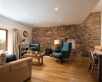 Eildon Melrose Holiday Cottages & Log Cabins - Howlands - 4 star holiday cottage, 2 mins from Melros - Melrose - Living room