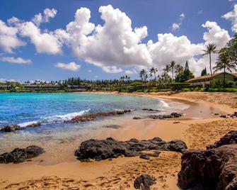 Napili Shores Maui By Outrigger - Lāhainā - Strand
