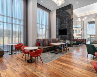 Hampton Inn & Suites by Hilton Pittsboro - Bynum - Restaurante