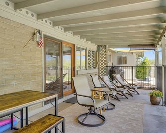 Near Catalina Hiking Trails: Mtn-view Home w/ Pool - Oro Valley - Balcony