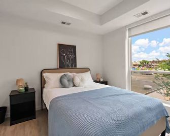 W315 Modern Luxury 1bd Condo in Downtown Minneapolis, Minutes from Minneapolis Convention Center & Us Bank Arena - Minneapolis - Bedroom