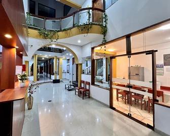 Hotel Los Andes Suite - Trujillo - Lobby