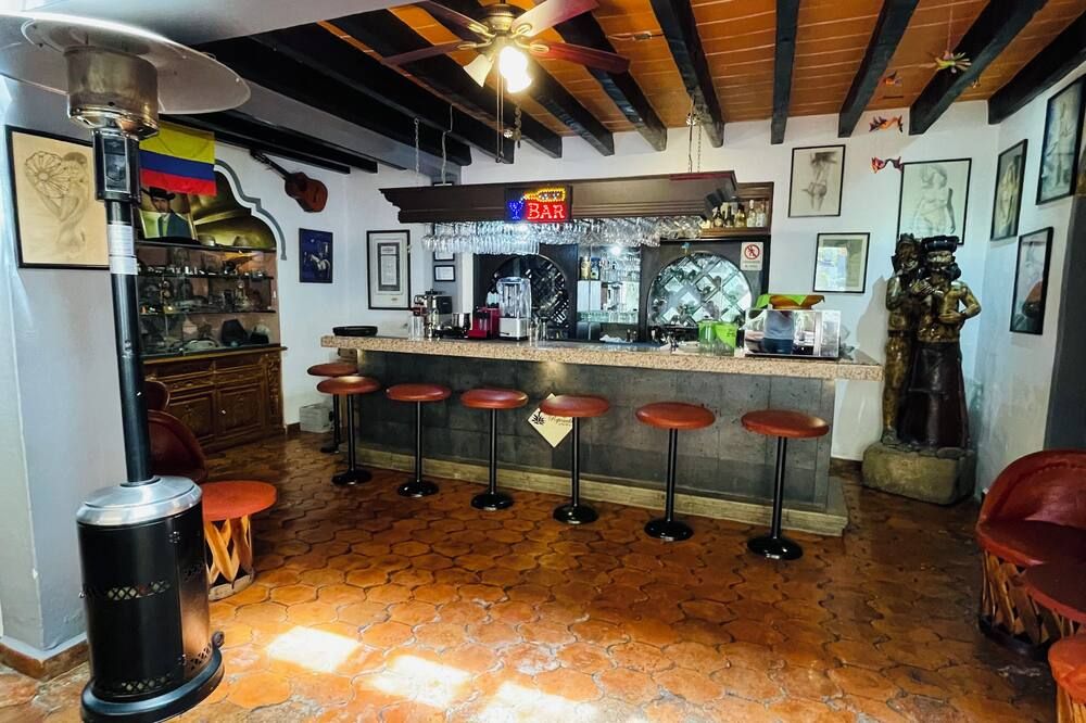 Villa Bonita Les Terrasses - קוארנאבאקה - בר