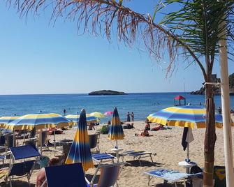 Cozy Green Kitchen Apartment - Marina di Camerota - Spiaggia