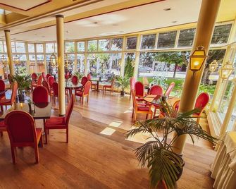Parkhotel du Sauvage - מירינגן - מסעדה