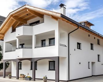 Krämerhof Apt Villnösser Geisler - Rodengo - Edificio