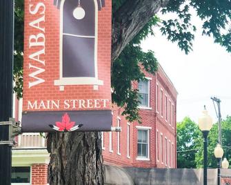 Ah #30 · Ah #30 Queen W/Tub/Shower - Wabasha - Edificio