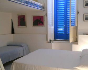 Mediterranea Guesthouse B&B - Portopalo di Capo Passero - Habitación