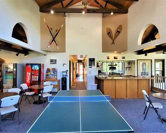 High Sierra Condominiums - Ruidoso - Restaurant