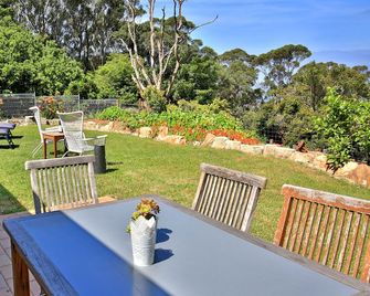 Peaceful Bush Setting minutes from beach. - Austinmer - Patio