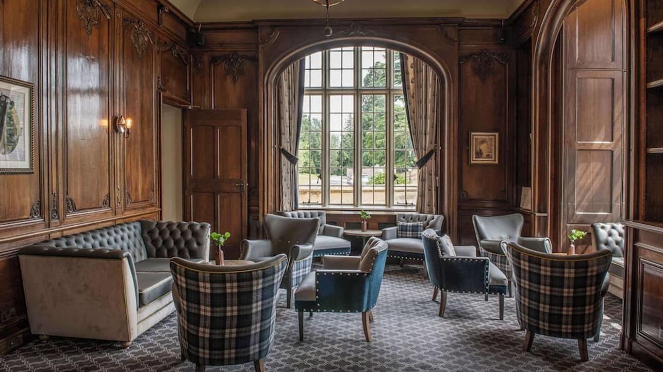 De Vere Horsley Estate