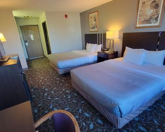 Quality Inn & Suites - Pinedale - Bedroom