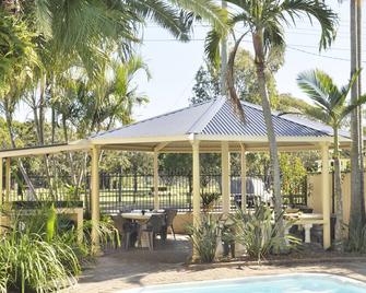 Alexandra Park Motor Inn - Bundaberg - Patio