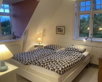 Copenhagen villa near beach and city - Copenhagen - Bedroom