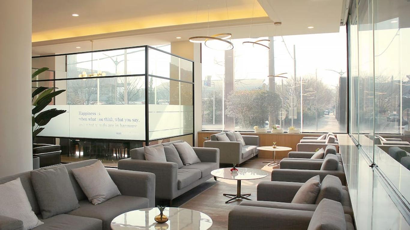 كروان هوتل تشانجوون