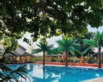 Cross Resort Hotel - Yerevan - Kolam