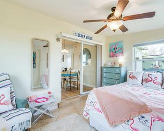 4 Mi to Beach Charming Port Charlotte Home! - Port Charlotte - Bedroom