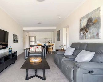 Brand new 2 bedroom 2 ensuite - Rooty Hill