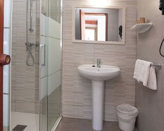 Hostal Montaña - Sant Antoni de Portmany - Bany