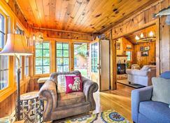 Lakefront Cabin with Private Dock and Fire Pit! - Minocqua - Living room
