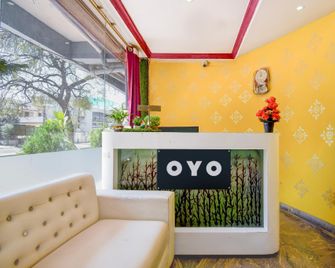 Hotel Gouri Inn - Bhilai - Front desk