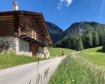 Hotel Isolabella Wellness - Transacqua