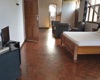 Emerald House - Kunduchi - Bedroom