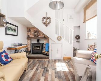 The Old Coastguard Tower Buncrana In Buncrana, County Donegal - Buncrana - Living room